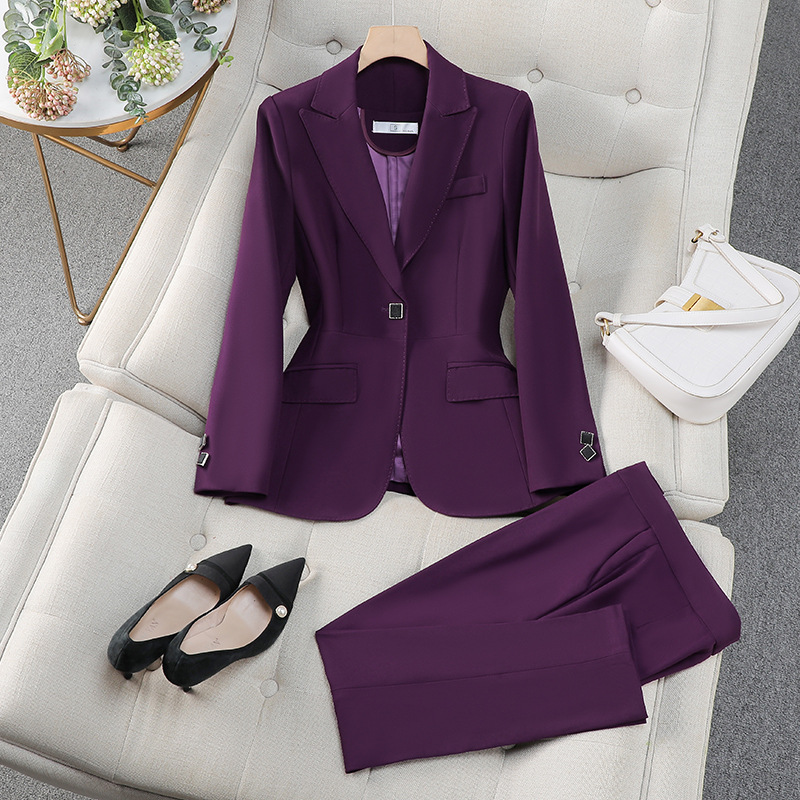 High End Women'S Formal Wear - Abito professionale di fascia alta da