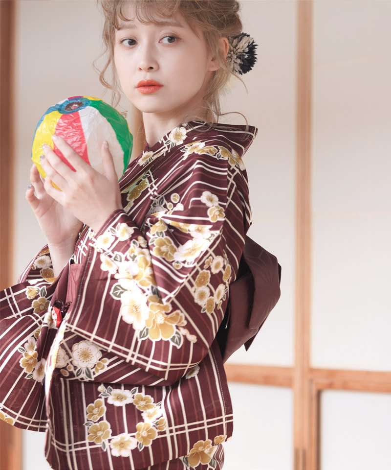 Kimono/Yukata Tradizionale Gia - Women'S Formal Traditional Wear recensione e prezzo